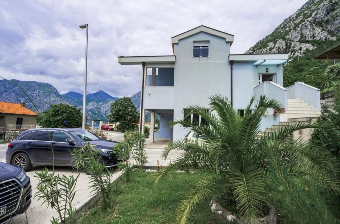 Luxury Apartment Vasilisa Kotor Eksteriør billede