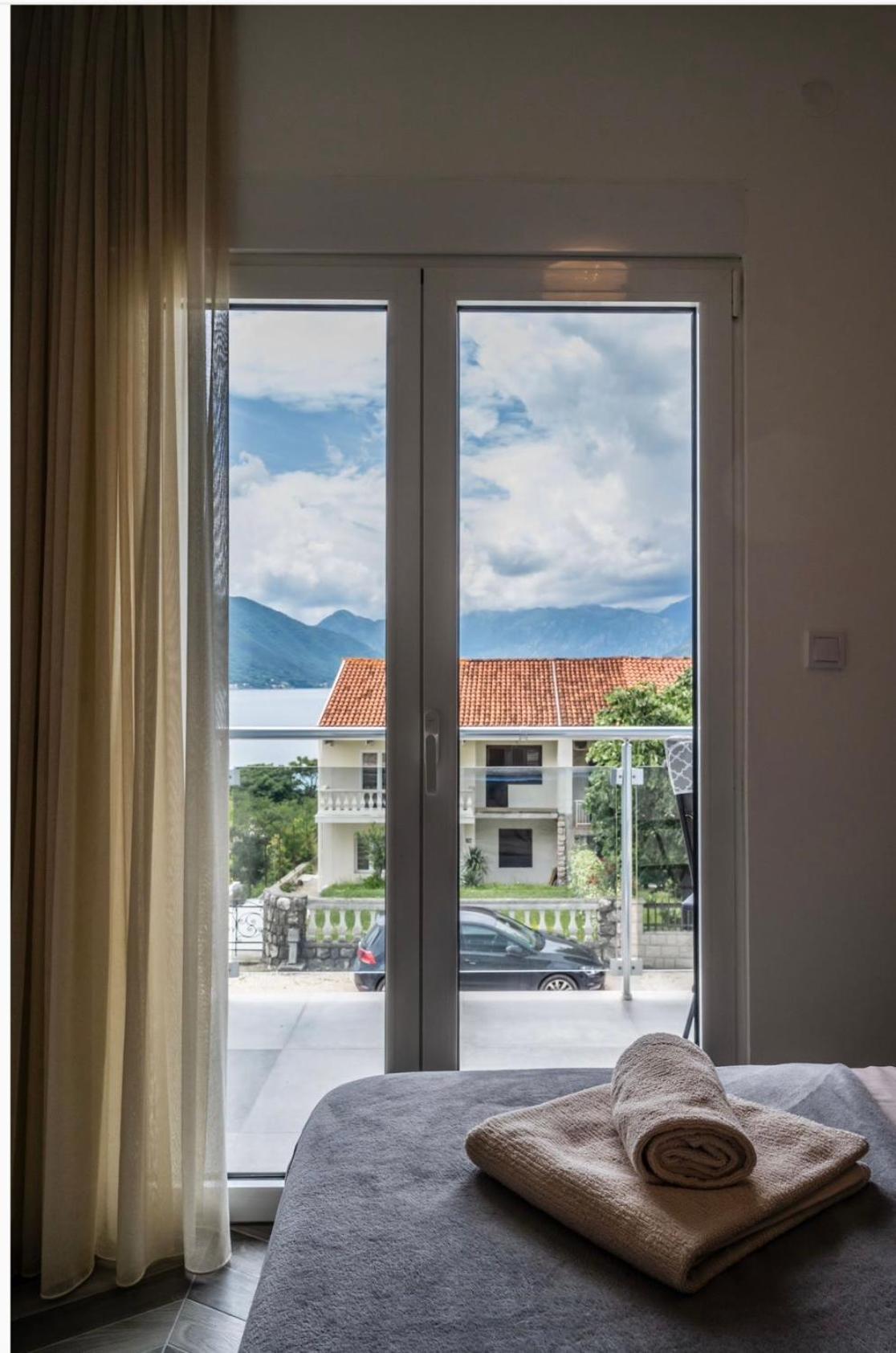 Luxury Apartment Vasilisa Kotor Eksteriør billede